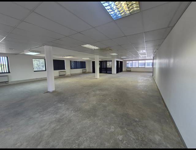 764M² OFFICE TO LET IN MORNINGSIDE